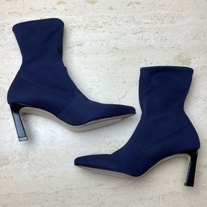 Stuart Weitzman- THE RAPTURE BOOTIE-(New w/o Box)